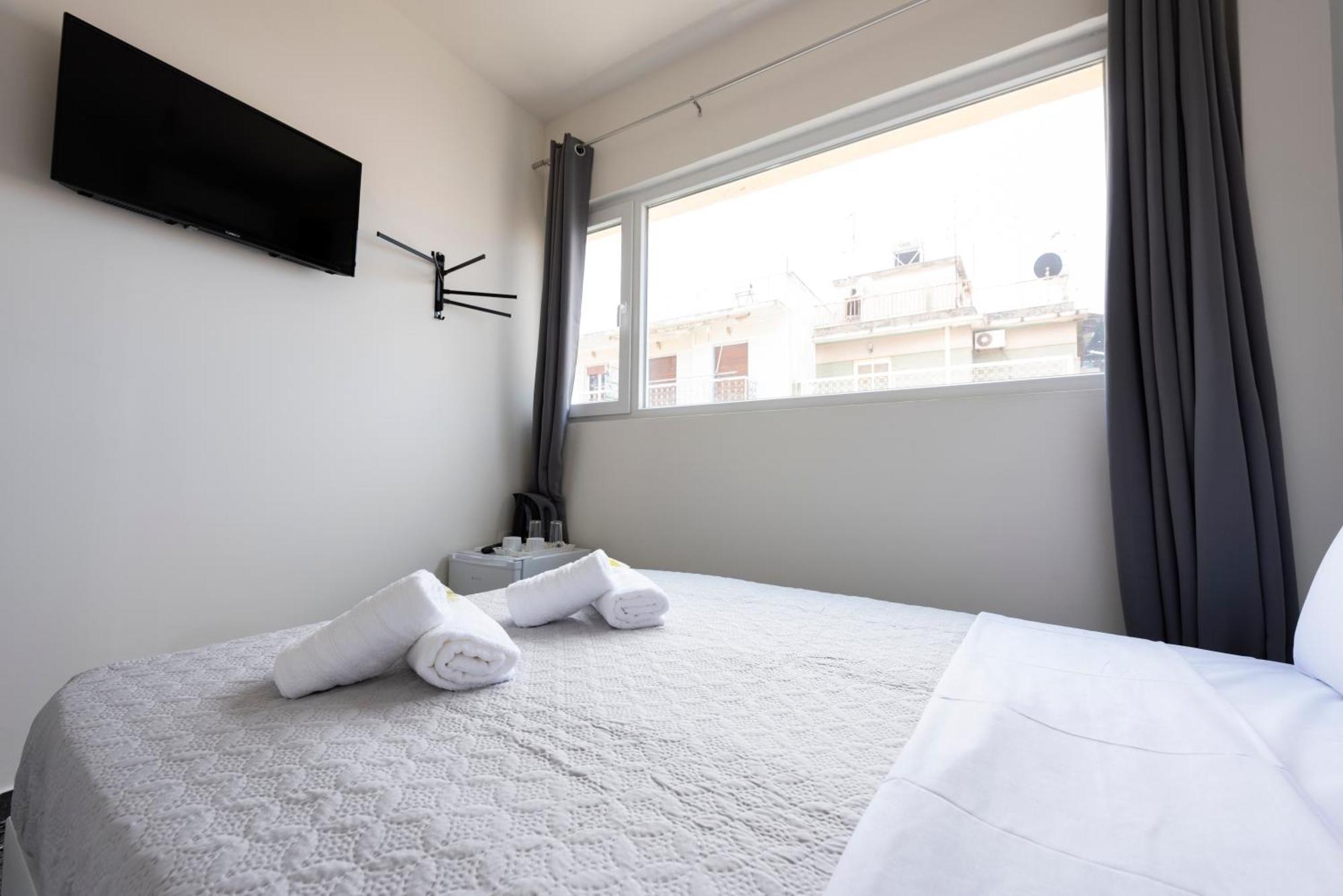 Liberal Mini Rooms & Suites 아테네 외부 사진
